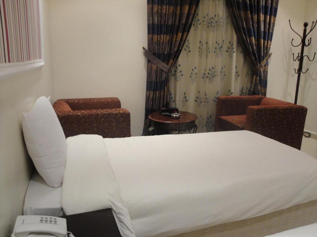Marina Royal Hotel Suites Kuwait City Exterior foto